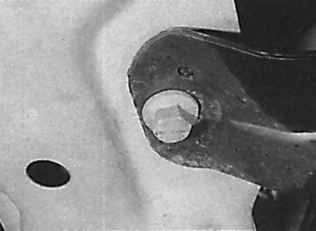 Замена задних амортизаторов opel vectra c в картинках