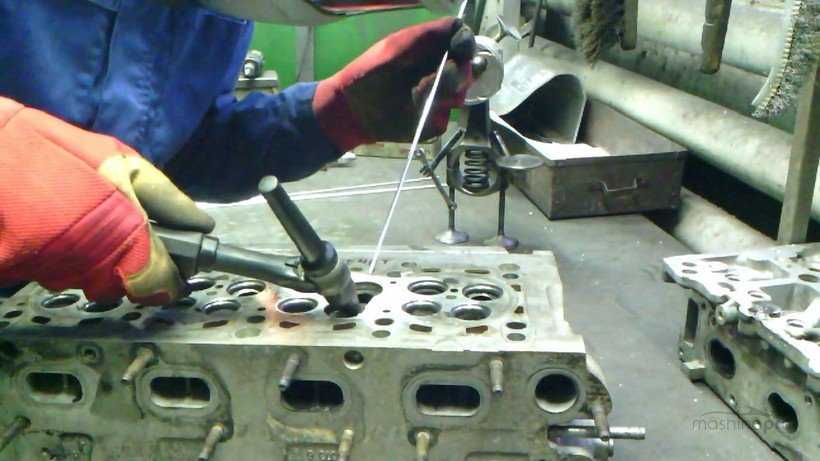 Очистка и осмотр головки блока цилиндров | капитальный ремонт двигателей | opel vectra b