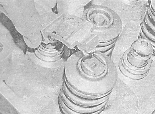 Снятие и установка головки блока цилиндров на снятом двигателе опель вектра а