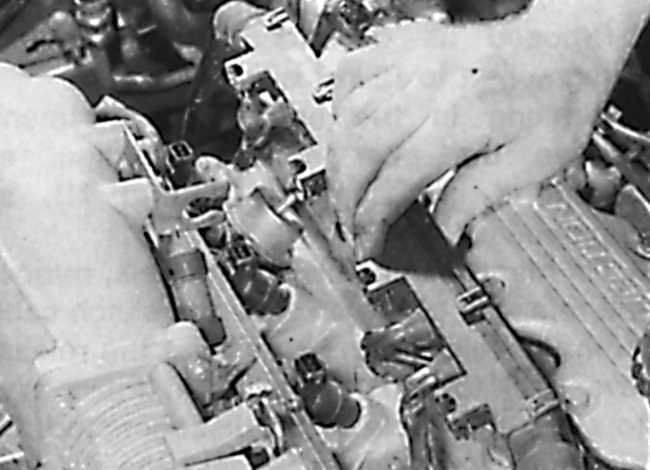 Ремонт опель вектра : снятие и установка головки блока цилиндров на снятом двигателе opel vectra a