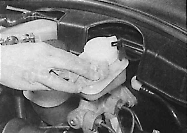 Руководство по ремонту opel vectra a (опель вектра) 1988-1995 г.в. 17.37 насос усилителя рулевого управления